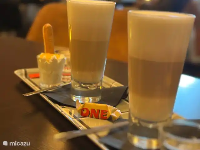 Heerlijke aangeklede koffie bij Shoko in Simpelveld
